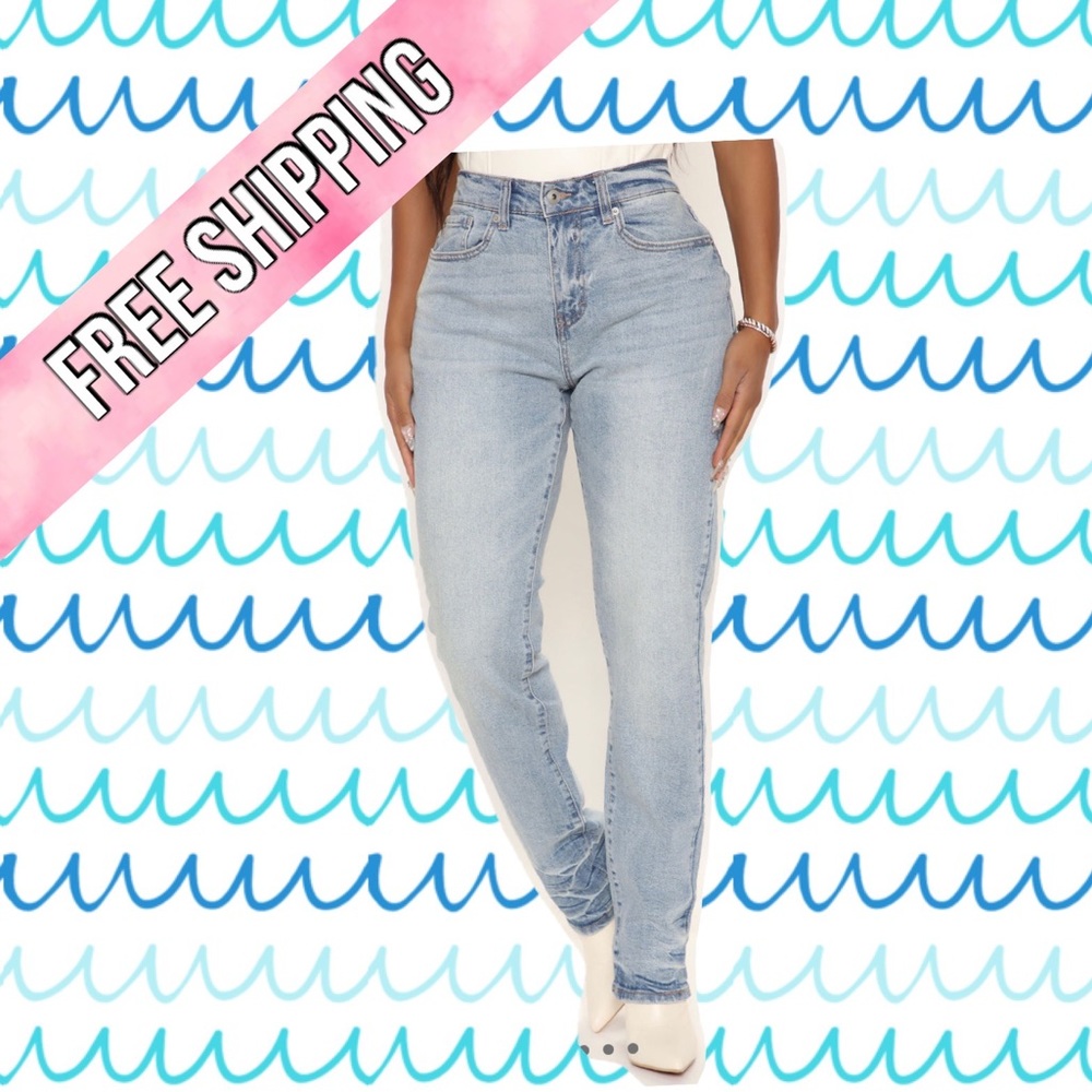 NWT Fashion Nova - “Give Me Straight Talk High Rise Jeans” - Vintage Blue Wash